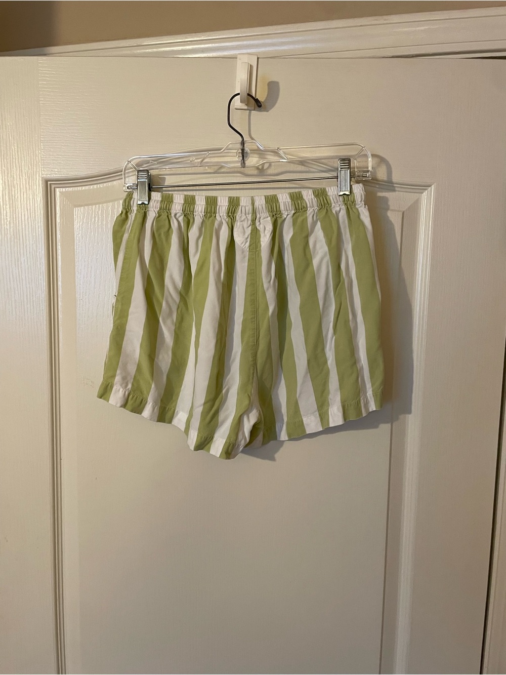 PIYAMA Abigail Short Sleeve Shorts Pajama Set in Margarita Green Print Size M - Picture 5 of 11